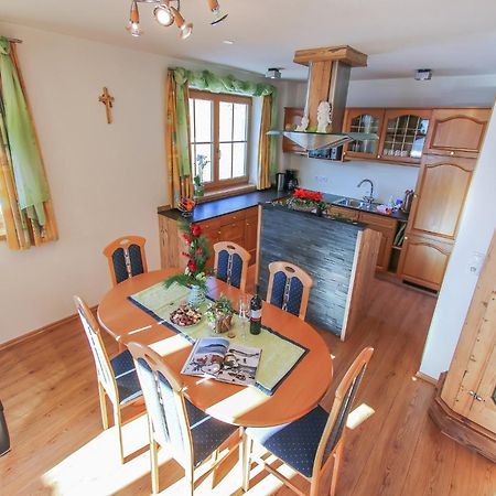 Cosy Holiday Flat In A Farmhouse 탁센바흐 외부 사진